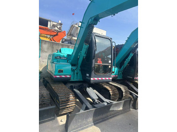 Máy xúc mini KOBELCO