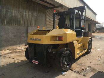 Xe nâng diesel KOMATSU
