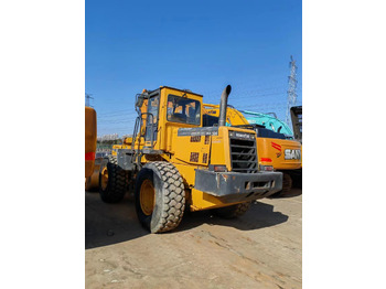 Máy xúc lật bánh lốp KOMATSU WA320