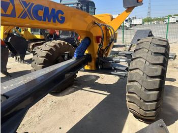Máy san XCMG GR1803: hình 2