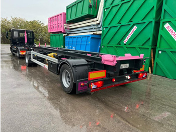 Rơ moóc thùng chứa