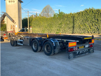 Rơ moóc thùng chứa