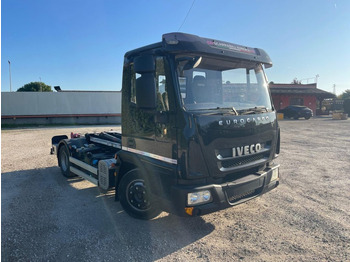 Xe tải nâng móc IVECO EuroCargo 75E