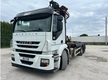 Xe tải nâng móc IVECO Stralis
