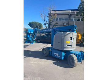 Xe nâng người nhiều khớp nối Genie Z34/22N: hình 4 Xe nâng người nhiều khớp nối Genie Z34/22N: hình 4