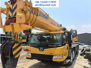 Cẩu bánh lốp XCMG QY50KA