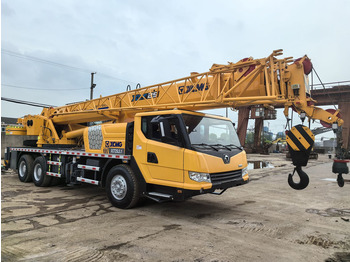 Cần cẩu mọi địa hình XCMG XCT25: hình 4 Cần cẩu mọi địa hình XCMG XCT25: hình 4