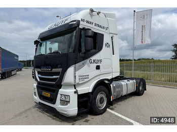 Xe đầu kéo IVECO Stralis