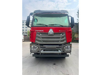 Xe ben SINOTRUK HOWO