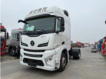 Xe đầu kéo SINOTRUK