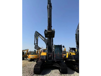 Máy xúc bánh xích VOLVO EC240: hình 3