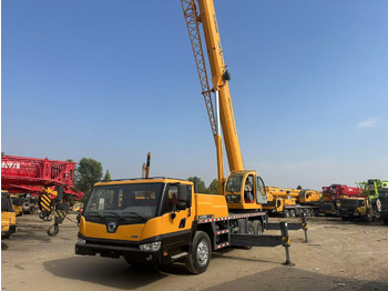 Cần cẩu XCMG QY25K5D
