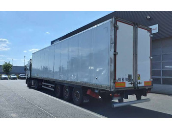 Sơ mi rơ moóc hộp kín