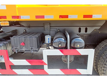 Xe ben để vận chuyển vật liệu cồng kềnh mới SHACMAN F2000 Shacman Truck for sale in Tanzania: hình 3