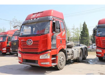 Xe đầu kéo FAW