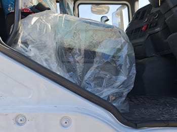 Xe đầu kéo SHACMAN Shacman Truck Tractor Head  for Sale in Zambia: hình 3