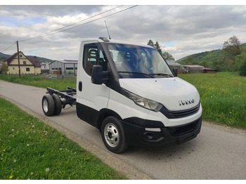Xe tải khung gầm IVECO Daily 35c14
