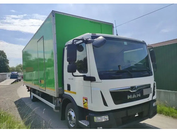 Xe tải hộp MAN TGL