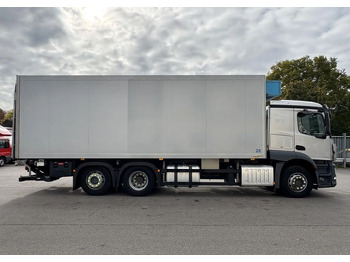 Xe tải đông lạnh Mercedes-Benz Actros 2543 6x2 chłodnia izoterma 18 palet oś skrętna: hình 4 Xe tải đông lạnh Mercedes-Benz Actros 2543 6x2 chłodnia izoterma 18 palet oś skrętna: hình 4