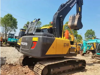 Máy xúc bánh xích VOLVO EC140