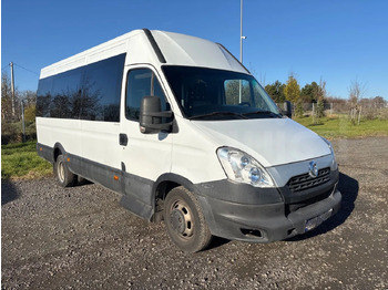 Xe bus mini IVECO Daily