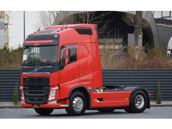 Xe đầu kéo VOLVO FH 500