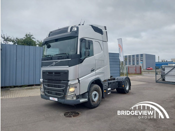 Xe đầu kéo VOLVO FH 500