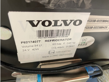 Cabin và nội thất cho Xe tải LODÓWKA CHŁODZIARKA VOLVO FH4 FH 4 P82174077: hình 4