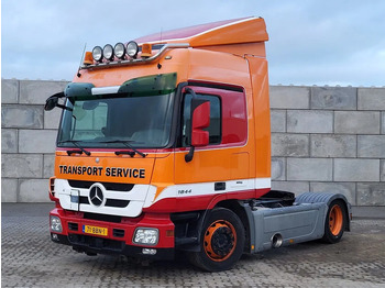 Xe đầu kéo MERCEDES-BENZ Actros 1844