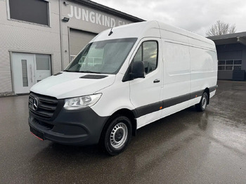 Xe van chở hàng MERCEDES-BENZ Sprinter 317