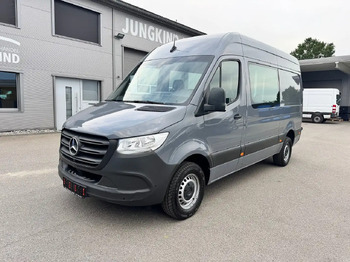 Xe van chở hàng MERCEDES-BENZ Sprinter 319