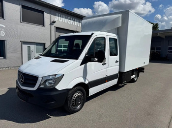 Xe tải nhỏ thùng kín MERCEDES-BENZ Sprinter 519