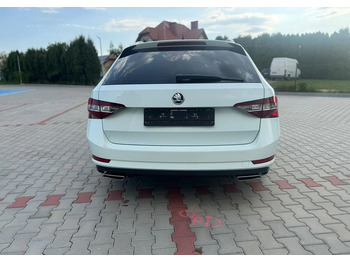 Xe wagon Skoda Superb 2.0 TSI 4x4 Sportline DSG: hình 5 Xe wagon Skoda Superb 2.0 TSI 4x4 Sportline DSG: hình 5