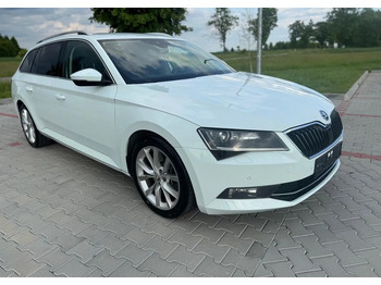 Xe wagon Skoda Superb 2.0 TSI 4x4 Sportline DSG: hình 2 Xe wagon Skoda Superb 2.0 TSI 4x4 Sportline DSG: hình 2