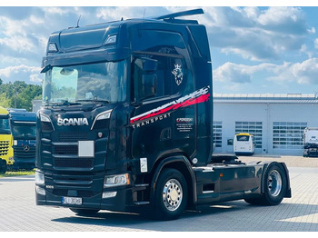 Xe đầu kéo SCANIA S 500