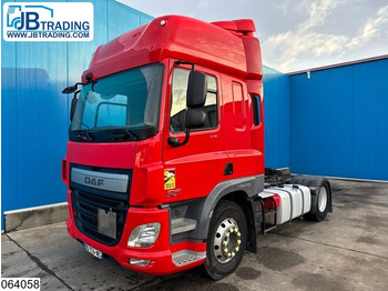Xe đầu kéo DAF CF 440