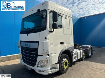 Xe đầu kéo DAF XF 460