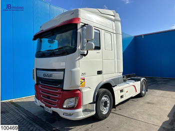 Xe đầu kéo DAF XF 460