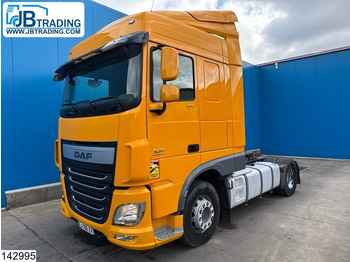 Xe đầu kéo DAF XF 460
