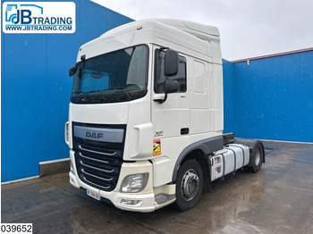 Xe đầu kéo DAF XF 460