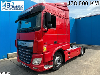Xe đầu kéo DAF XF 530