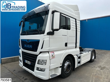 Xe đầu kéo MAN TGX 18.460