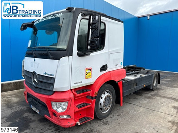 Xe đầu kéo MERCEDES-BENZ Actros 1843