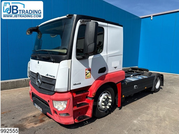 Xe đầu kéo MERCEDES-BENZ Actros 1843