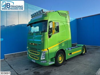 Xe đầu kéo VOLVO FH 500