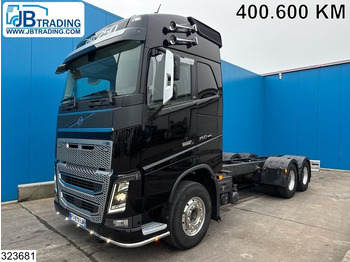 Xe tải khung gầm VOLVO FH16 750