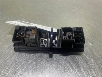 Cho thuê Ahlmann AZ6 - Switch/Schalter/Schakelaars Ahlmann AZ6 - Switch/Schalter/Schakelaars: hình 4