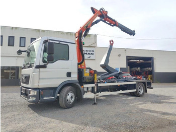 Xe tải nâng móc MAN TGL 12.250