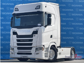 Xe đầu kéo SCANIA S 500