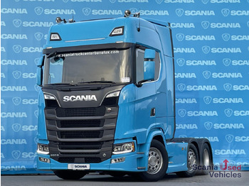 Xe đầu kéo SCANIA S 660 V8